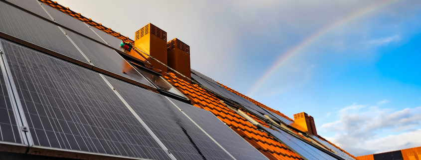 When to Replace Solar Panels