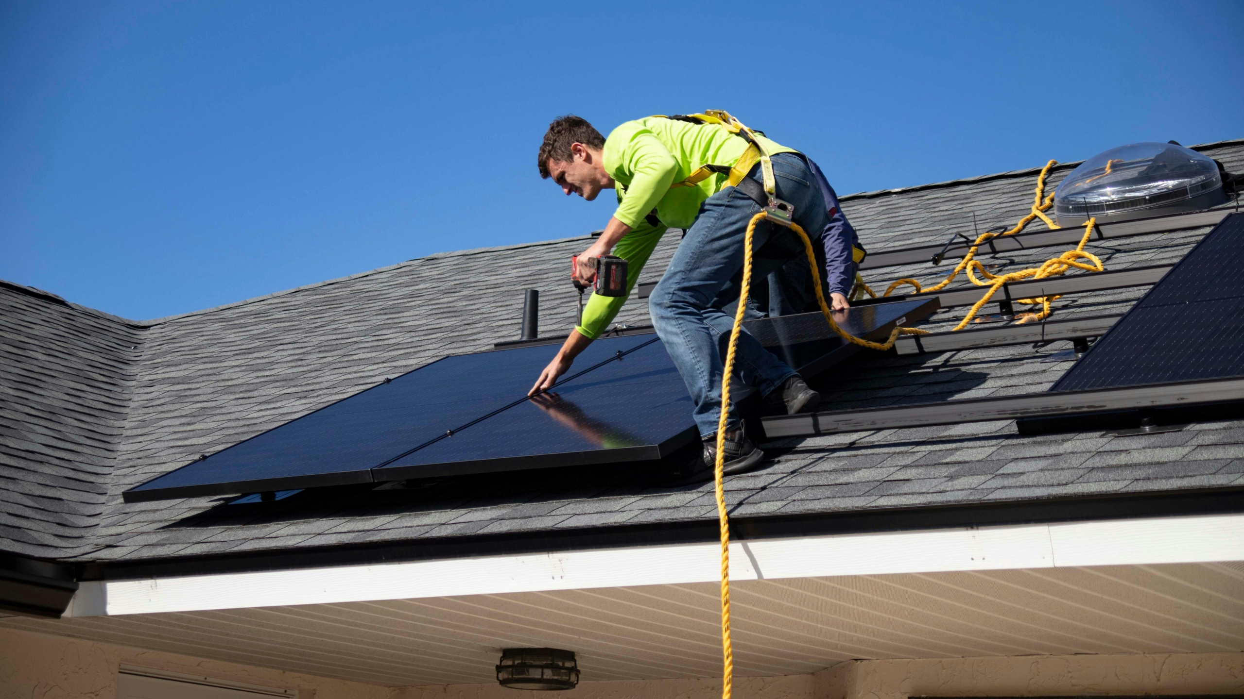 How Long Do Solar Panels Last?
