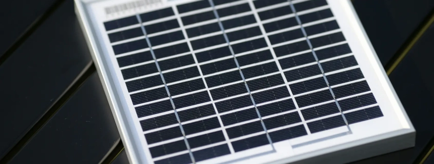 What Is a Solar Inverter The Smart Technology Turning Sunlight into Power