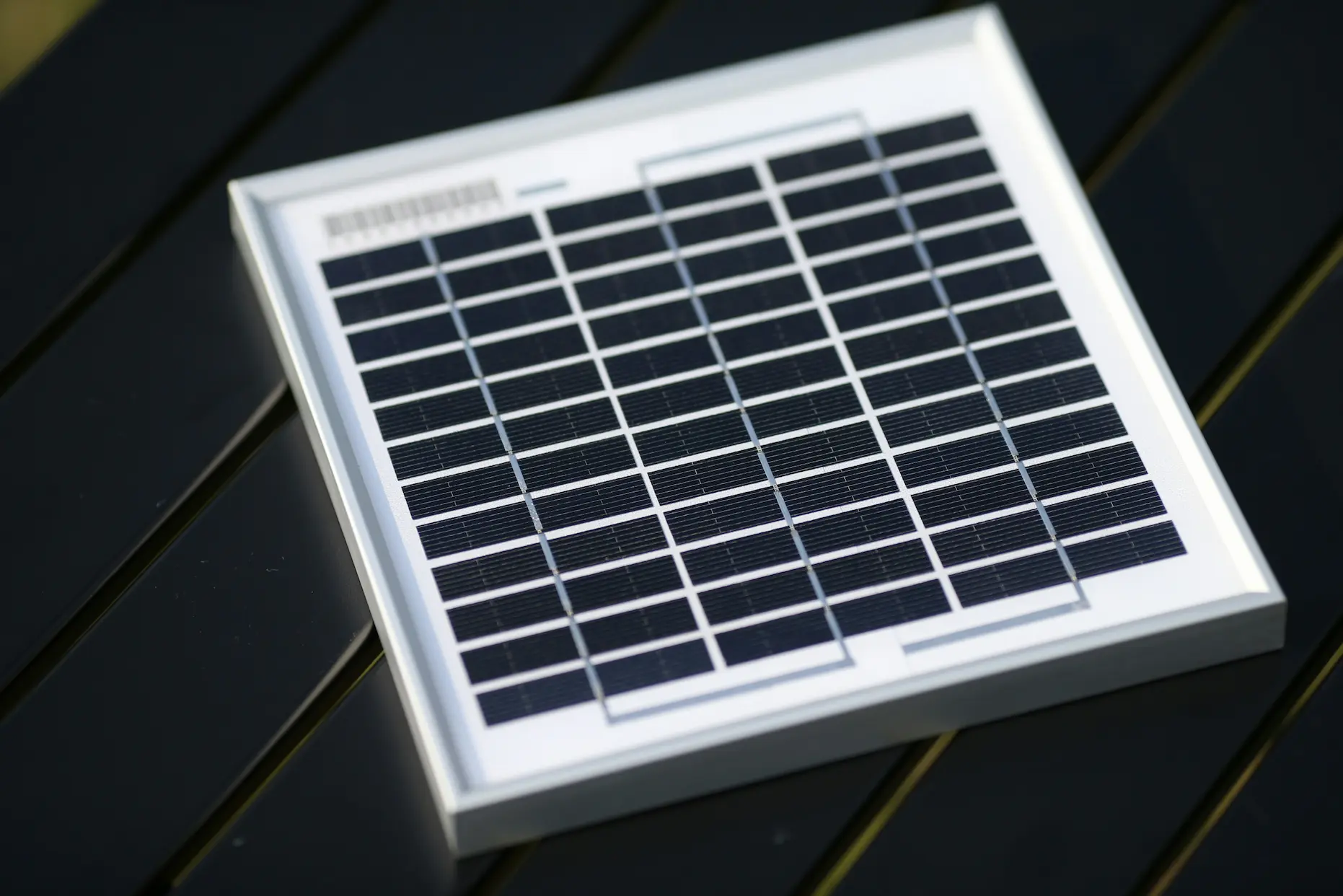 What Is a Solar Inverter The Smart Technology Turning Sunlight into Power